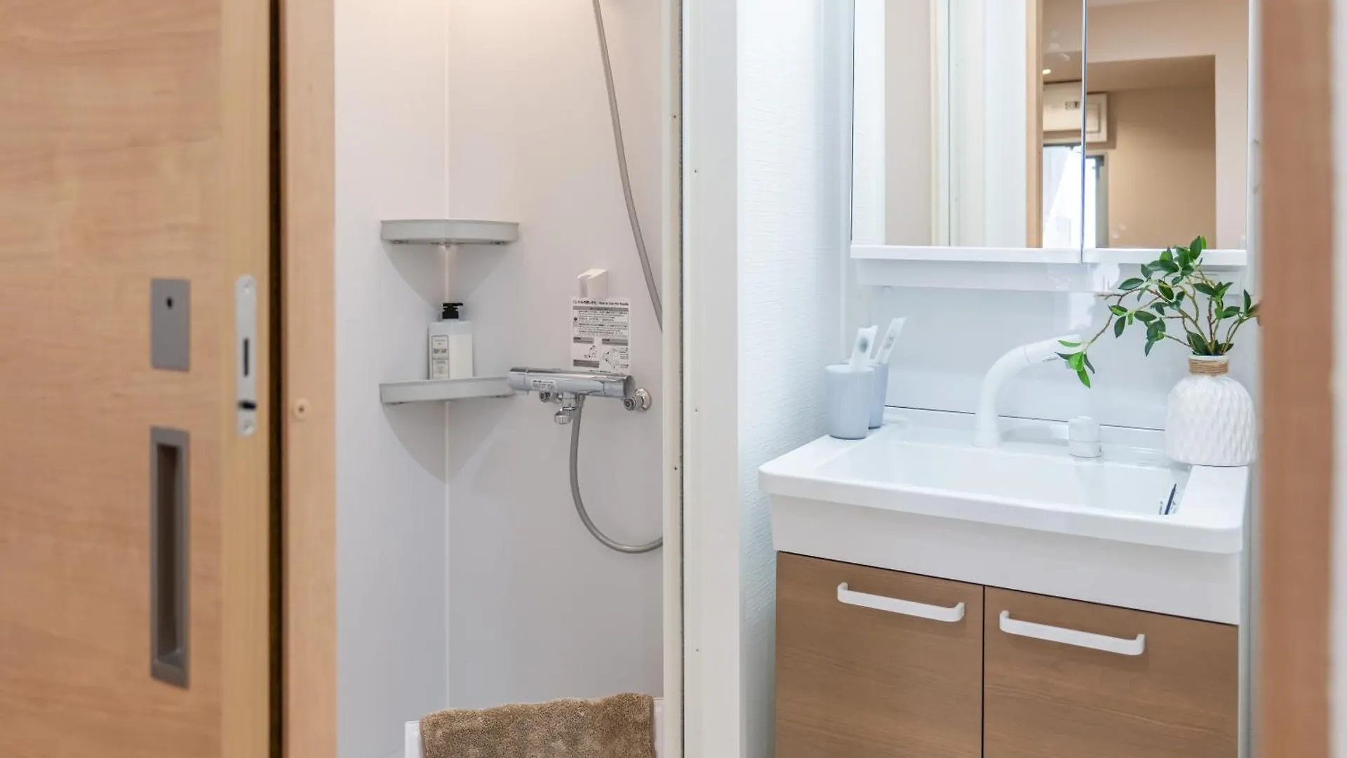桜の川 27 Shin-Okubo Subway 5Mins,New Design,More Than 6 People Apartment Tokyo